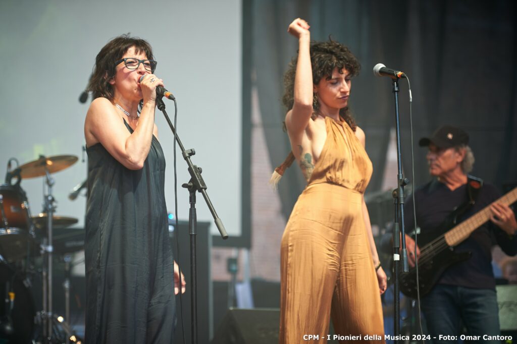 Caterina Comeglio ed Isabella Casucci live al Castello Sforzesco (2024)