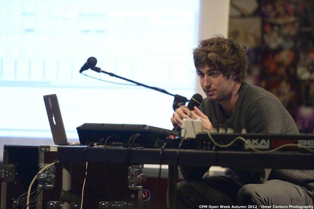 Francesco Fabris durante l'Open Week del 2012