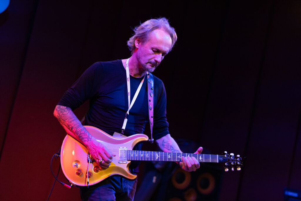 Luca Colombo live ai Guitar Days 2026 in CPM